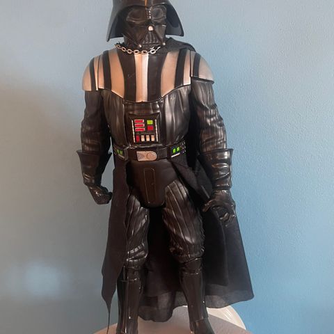 Star Wars Darth Vader 50cm høy