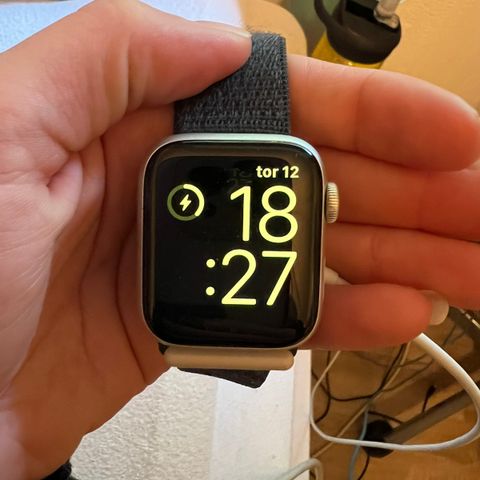 Apple Watch SE 40mm