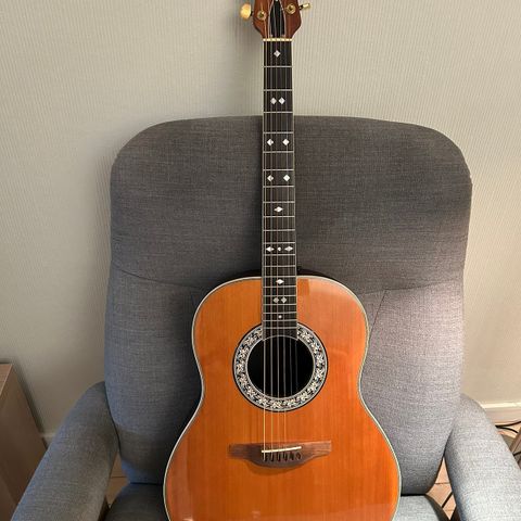 Ovation 1117-4 selges