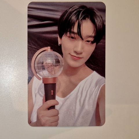 ATEEZ San Lightiny fotokort