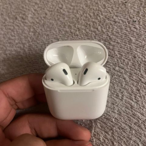 Airpods