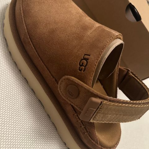 UGG Goldenstar clog. Str 37