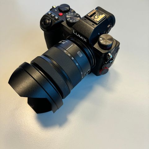 Panasonic Lumix S5 med 20-60mm objektiv