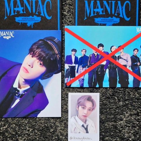 Stray kids maniac posrcard