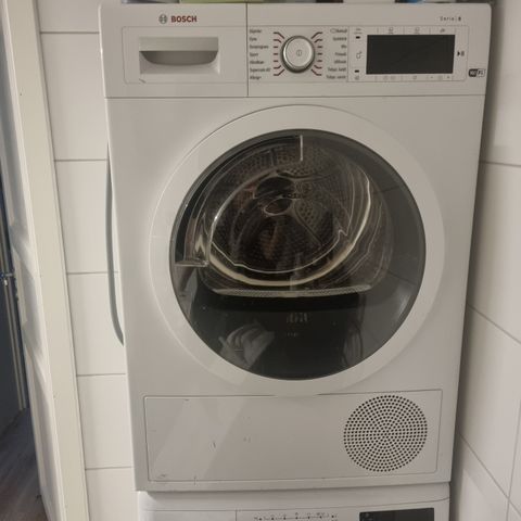 ( reservert ) Bosch tørketrommel