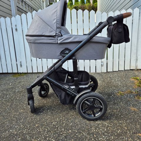 Britax römer smile 3 duo grå - med utstyr