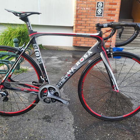 6,1 kg. DeRosa Superking SR, DuraAce