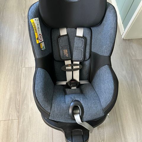 Britax Römer Dualfix M I-size