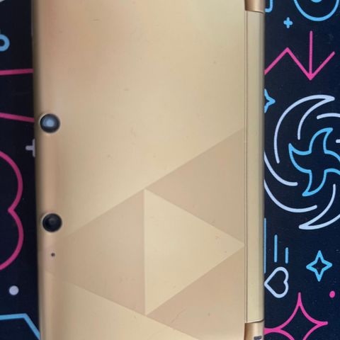 Nintendo 3DS Zelda Black/Gold Edition(u/lader)