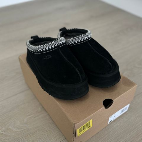 Ugg Tazz str. 37