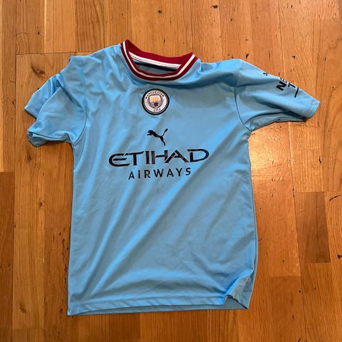 MAN CITY 2022 HAALAND DRAKT