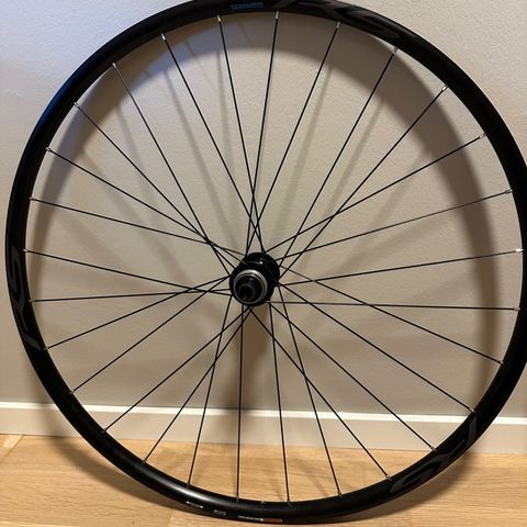 Shimano RS171 Disc 700C hjulsett (som nytt)