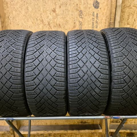 Vinterdekk Continental  245/45R19