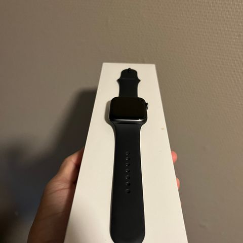 Apple Watch SE 2022 44mm