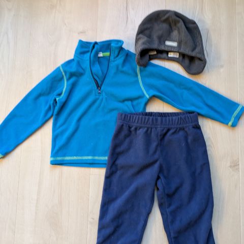 Fleece-sett str 1-2 år. Lue fra , str 48