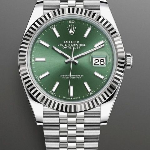 Rolex Datejust 41mm Grønn eller Wimbledon skive