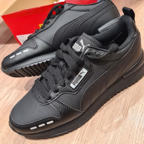 Puma helt ny sko str 38,5 selger billig