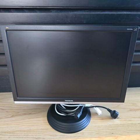 Viewsonic VA2226w monitor selges