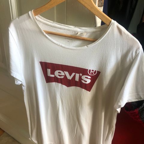 Levi’s Logo Tshirt Unisex