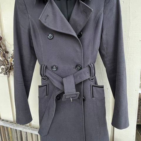 Sophie Faroh trench coat str M