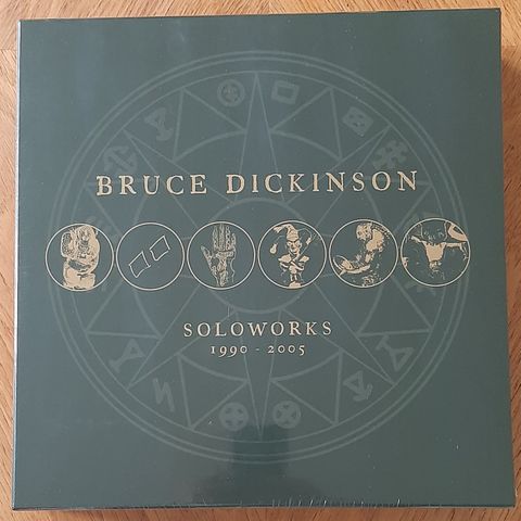 Bruce Dickinson.Soloworks vinyl box.