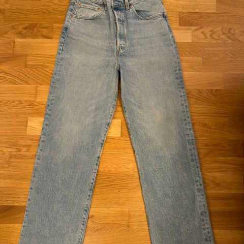 Levis ribcage straight 30/29