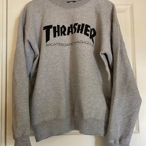 Thrasher genser i str S