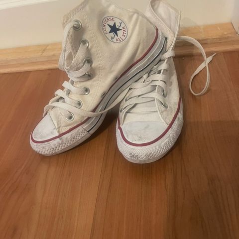 Høye converse 36.5