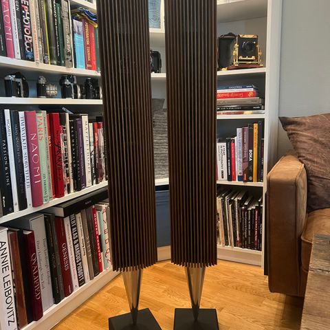 Bang Olufsen Beolab 8000.