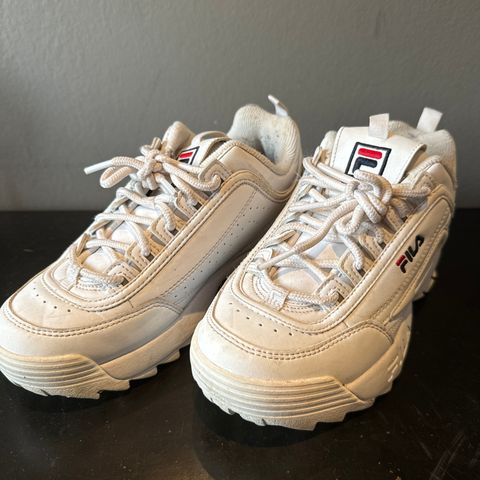 Fila sko 35