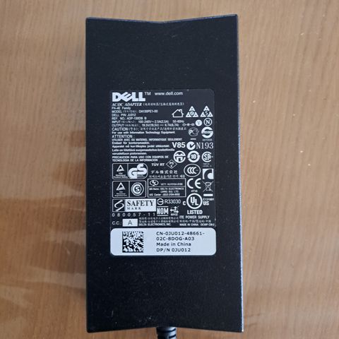 DELL AC Adapter 19.5V 6.7A 130W