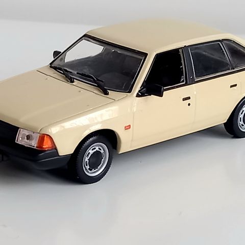 1:43 DeAgostini Moskvitch 2141