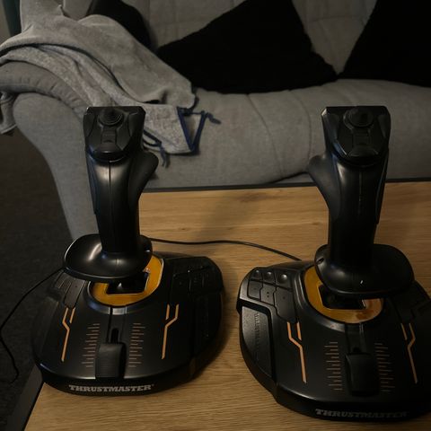 Thrustmaster T.16000M FCS Joystick