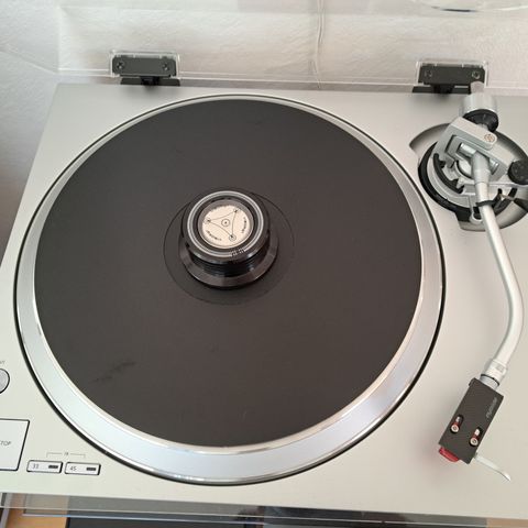 Technics SL 1500 C