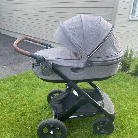 Stokke Trailz barnevogn med liggedel/sittedel/babybilstol