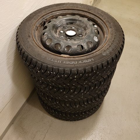 Nokian Hakkapeliitta 8 vinterdekk på felg 155/65R14