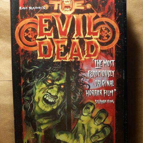 The evil dead på vhs small box-spesial designet cover