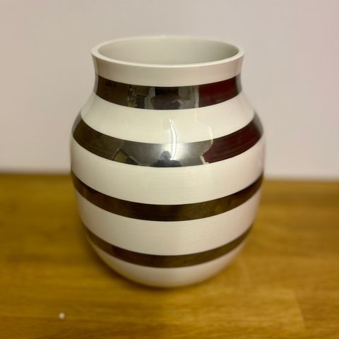 Kahler vase