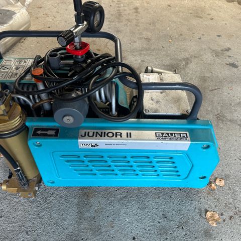 Bauer Junior 2 kompressor 225/330 bar