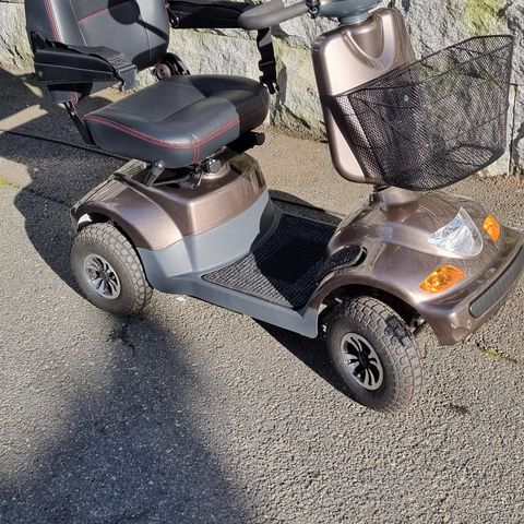 Senior scooter