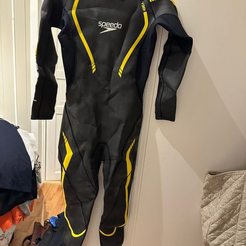 Speedo våtdrakt mann XL