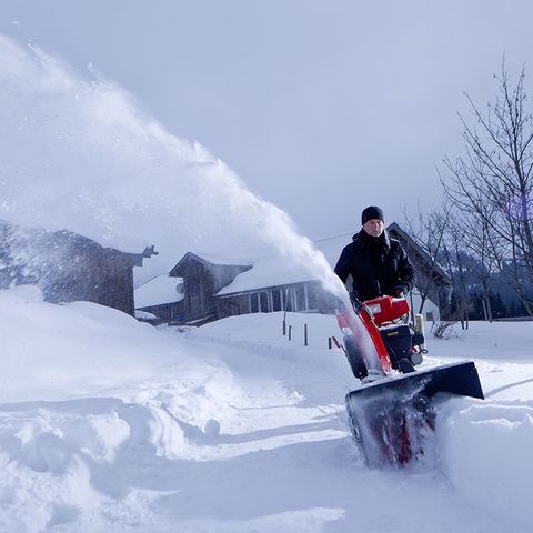 Ønsker en ok snøfres till mindre gårdstun