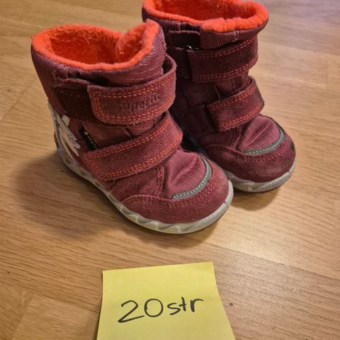 Superfit Goretex vintersko 20 str