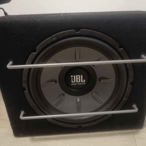 Jbl sub 12”