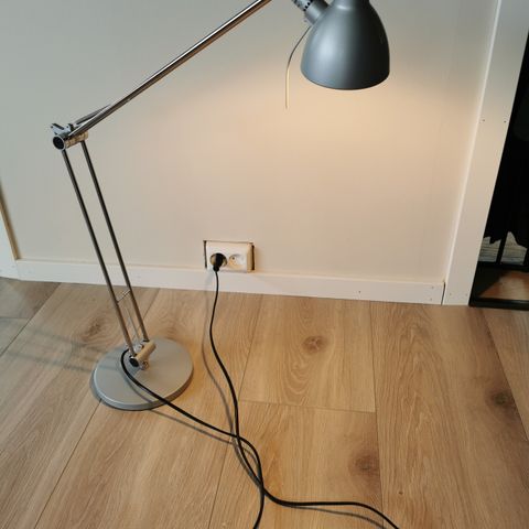 Skrivebordslampe