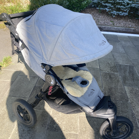 Barnevogn Baby Jogger City Elite med bagdel