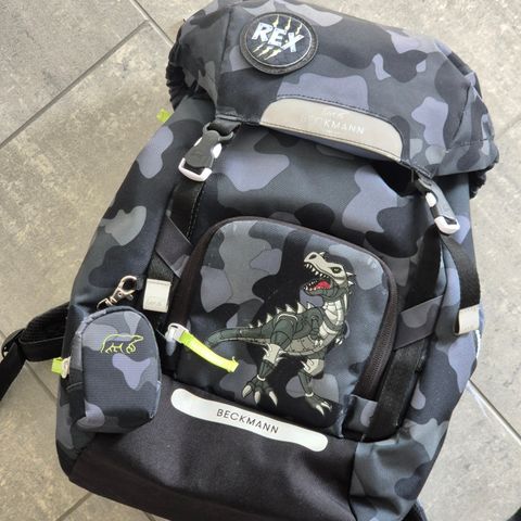 Beckmann Classic Maxi Camo Rex skolesekk