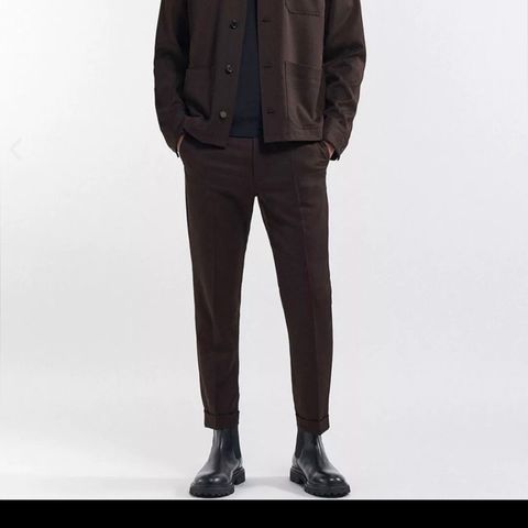 Filippa K Louis Gabardine Jacket og Terry Cropped Trousers (str.50)