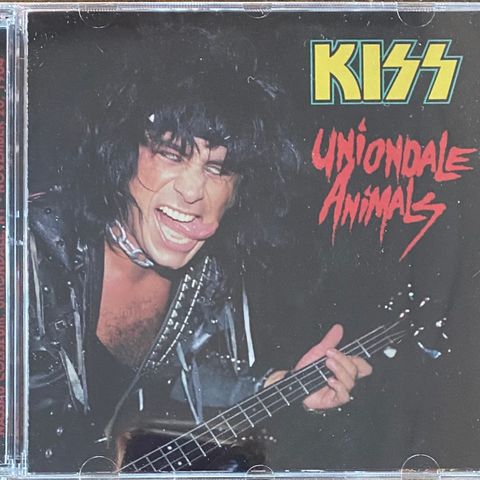 Kiss – Uniondale Animals