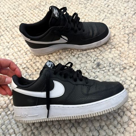 Nike Air Force 1